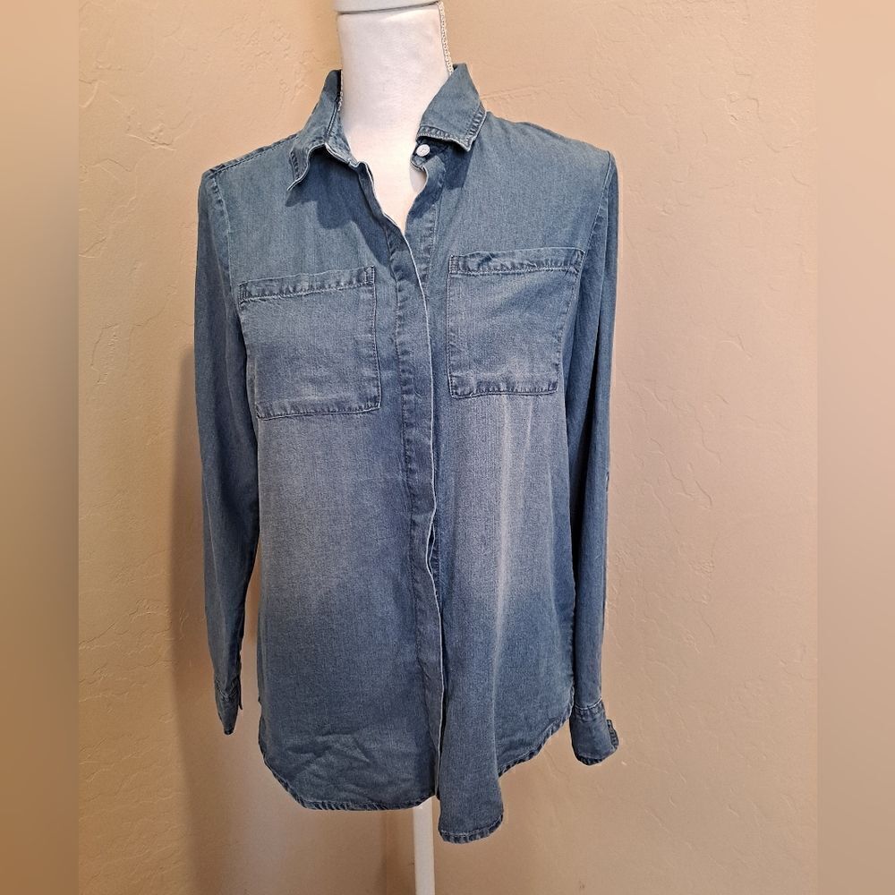 NWT Lola River Denim Long Sleeve Shirt -Size  X Small Soft Button-front …